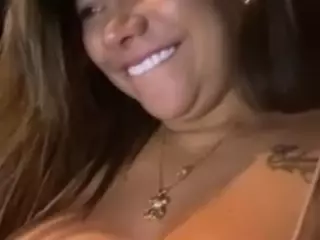 LiindaEvans's Live Sex Cam Show