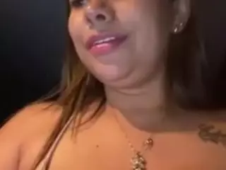 LiindaEvans's Live Sex Cam Show