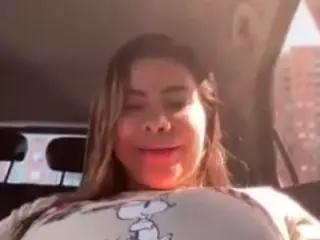 LiindaEvans's Live Sex Cam Show