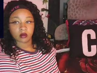 Universal Beauty's Live Sex Cam Show