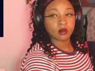 Universal Beauty's Live Sex Cam Show