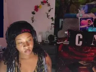 Universal Beauty's Live Sex Cam Show