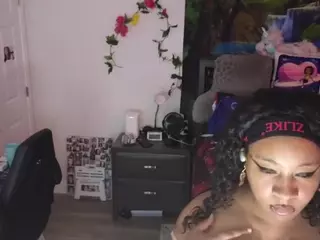 Universal Beauty's Live Sex Cam Show