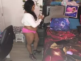 Universal Beauty's Live Sex Cam Show