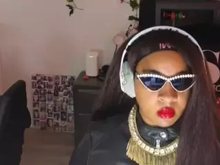 Universal Beauty's Live Sex Cam Show