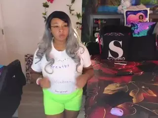 Universal Beauty's Live Sex Cam Show