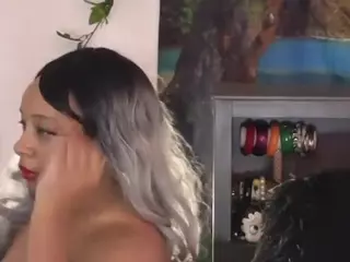 Universal Beauty's Live Sex Cam Show