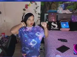 Universal Beauty's Live Sex Cam Show