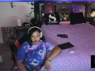 Universal Beauty's Live Sex Cam Show