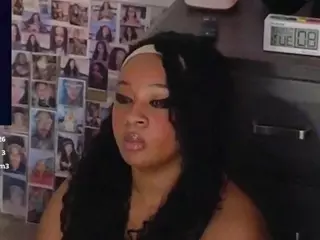 Universal Beauty's Live Sex Cam Show