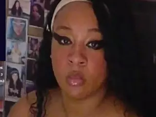 Universal Beauty's Live Sex Cam Show