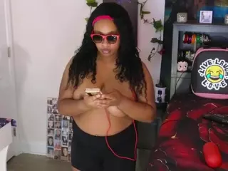 Universal Beauty's Live Sex Cam Show