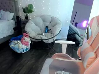 michelle maddix's Live Sex Cam Show