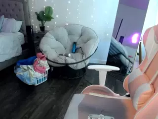 michelle maddix's Live Sex Cam Show
