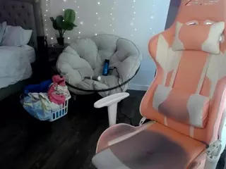 michelle maddix's Live Sex Cam Show