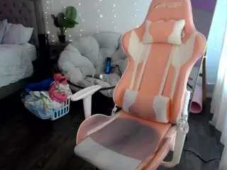 michelle maddix's Live Sex Cam Show