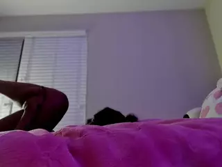 Sweet-tooth's Live Sex Cam Show