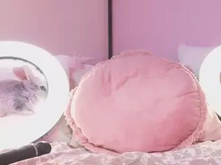KirstenDanston's Live Sex Cam Show