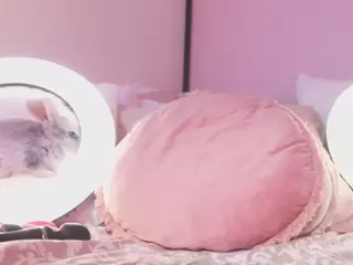 KirstenDanston's Live Sex Cam Show