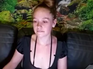 Dabmilf710's Live Sex Cam Show