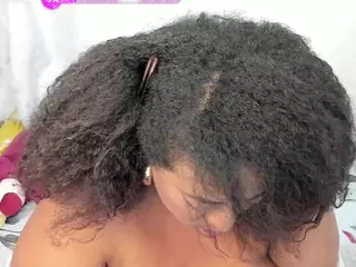 hallestrawberry's Live Sex Cam Show