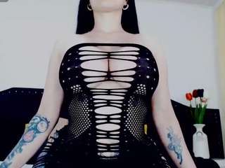 Live cam show with ciieloazul