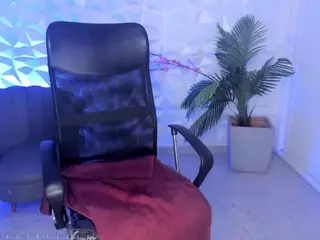 AlaiaSweet's Live Sex Cam Show