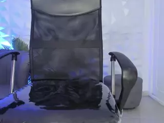 AlaiaSweet's Live Sex Cam Show