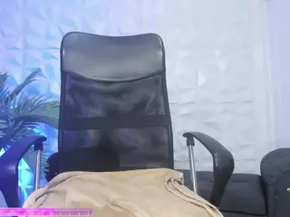 AlaiaSweet's Live Sex Cam Show