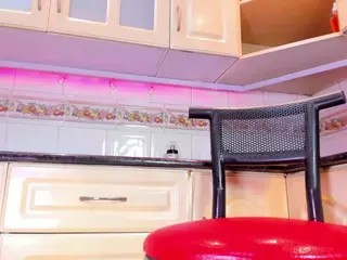 kloeass's Live Sex Cam Show