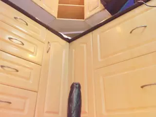 kloeass's Live Sex Cam Show