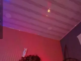 rihanarose's Live Sex Cam Show