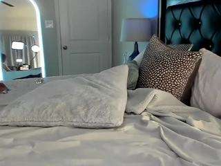 Live cam show with Mandy Kay