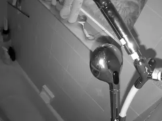 voyeurcam charleys bathroom's Live Sex Cam Show
