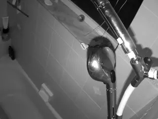 voyeurcam charleys bathroom's Live Sex Cam Show