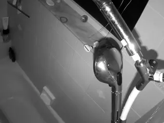 voyeurcam charleys bathroom's Live Sex Cam Show