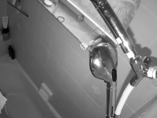 voyeurcam charleys bathroom's Live Sex Cam Show