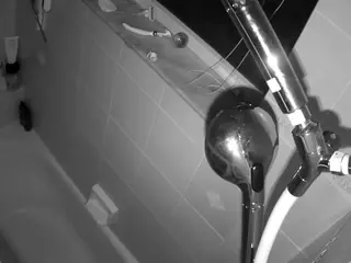 voyeurcam charleys bathroom's Live Sex Cam Show