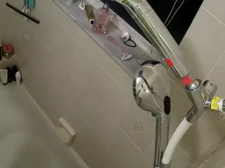 voyeurcam charleys bathroom's Live Sex Cam Show