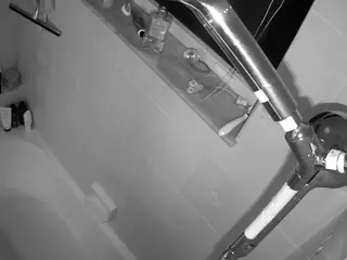 voyeurcam charleys bathroom's Live Sex Cam Show