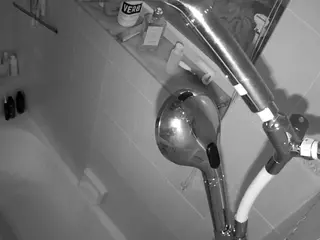 voyeurcam charleys bathroom's Live Sex Cam Show