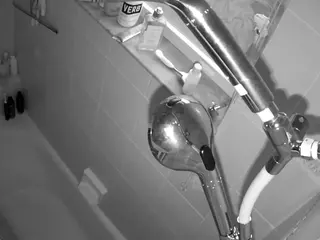 voyeurcam charleys bathroom's Live Sex Cam Show