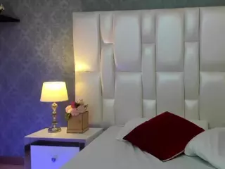 Chelseylewis's Live Sex Cam Show