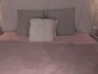 Live cam show with Danielle Kitten