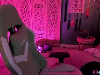 Lila Ellis's Live Sex Cam Show
