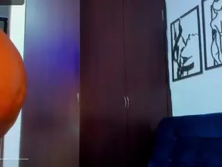 Rox Thee Stallion's Live Sex Cam Show