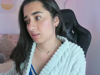 Annadu011's Live Sex Cam Show