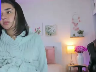 Annadu011's Live Sex Cam Show
