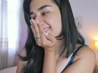 Annadu011's Live Sex Cam Show