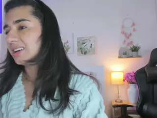 Annadu011's Live Sex Cam Show